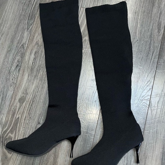 Women’s Sock black tall heeled boots. Size 38 - Picture 3 of 11